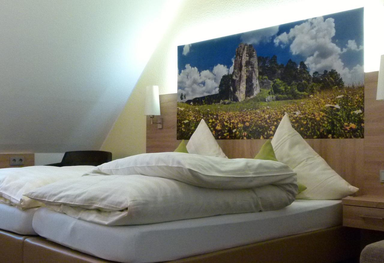 Hotel-Gasthof Zur Sonne Pappenheim Zewnętrze zdjęcie