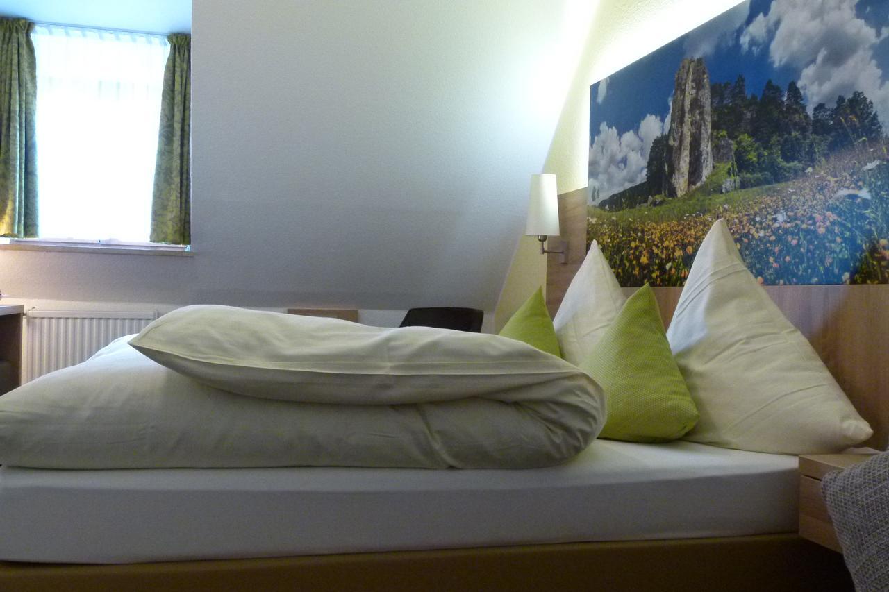 Hotel-Gasthof Zur Sonne Pappenheim Zewnętrze zdjęcie